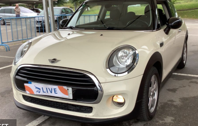 2016 MINI Cooper D 