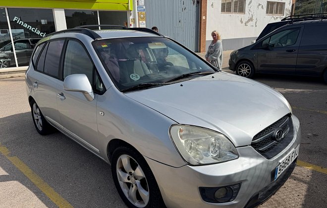 2007 Kia Carens - 7 seats 