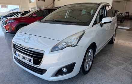 2015 Peugeot 5008 1.6 HDI blue -7 seat - Automatic 