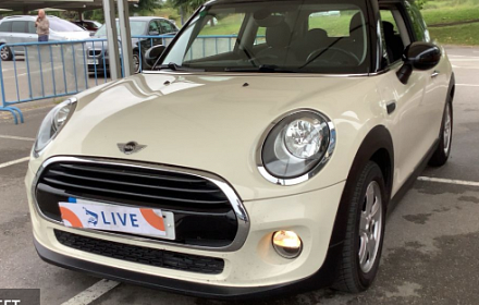2016 MINI Cooper D 